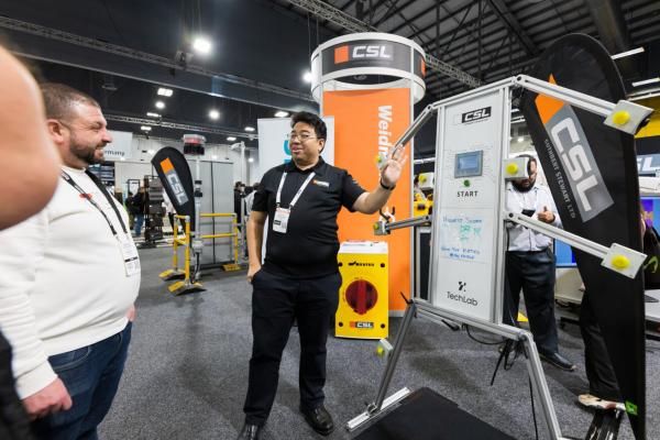 12268604 4f69 4408 9600 38ef5bbf83c8